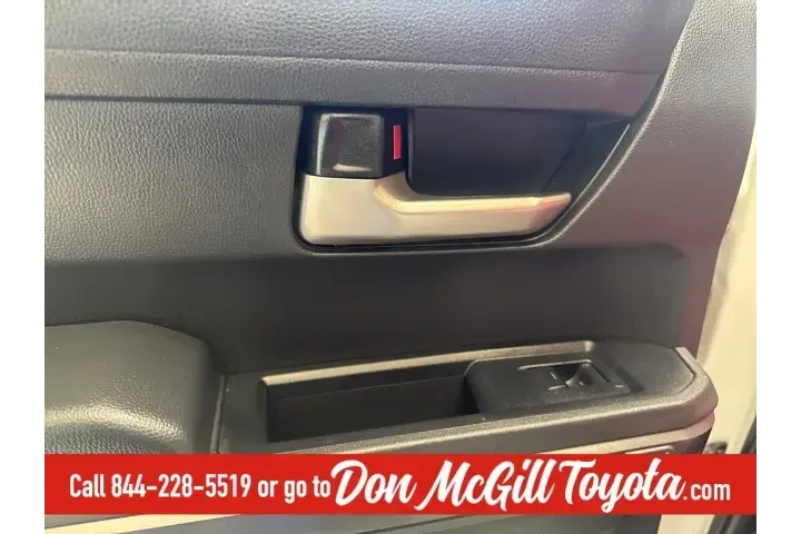 $39742 : Toyota Tacoma 2024 4x4 SR5 4 image 9