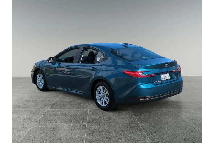 $29400 : Toyota Camry 2025 SE 4dr Sed image 3
