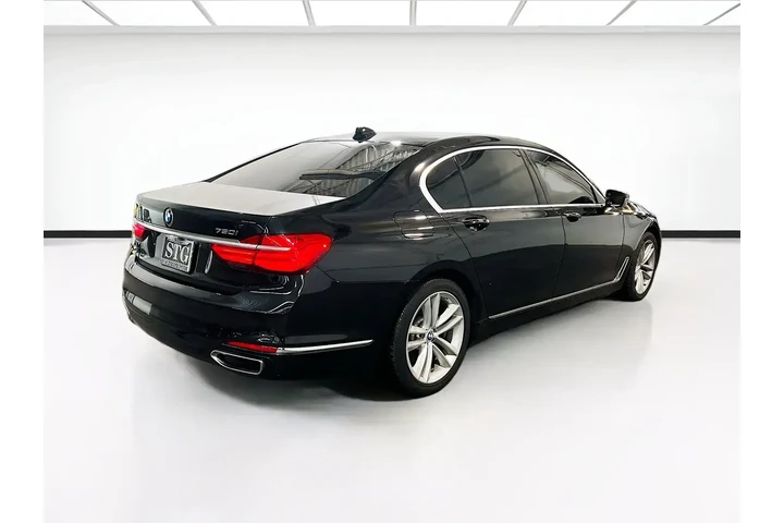 $26450 : BMW 7 Series 2018 750i 4dr S image 1