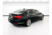 BMW 7 Series 2018 750i 4dr S