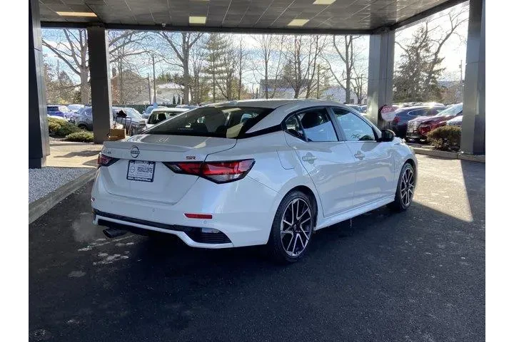 $18551 : Nissan Sentra 2025 SR 4dr Se image 5