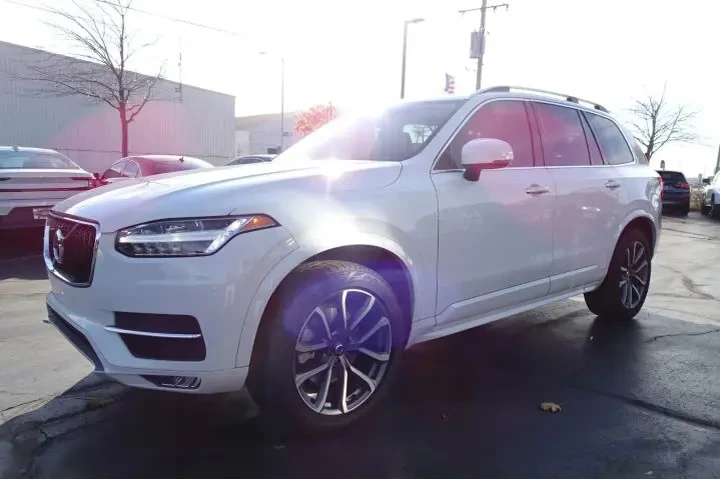 $17995 : 2019 XC90 image 7