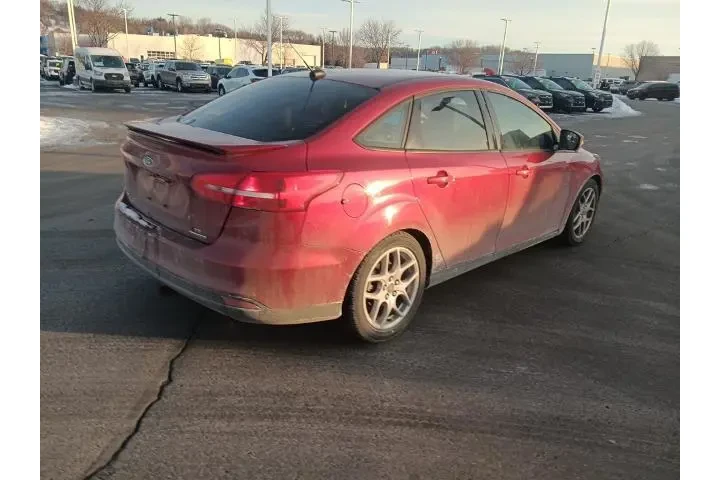 $8000 : Ford Focus 2015 SE 4dr Sedan image 6