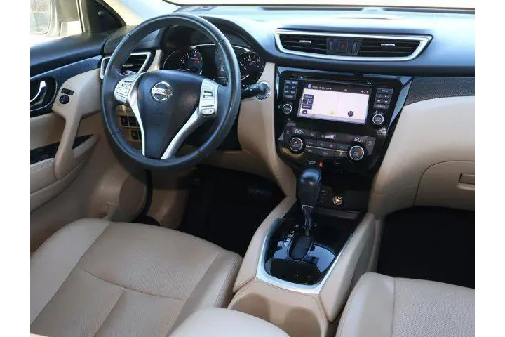 $13988 : Nissan Rogue 2016 SL 4dr Cro image 10