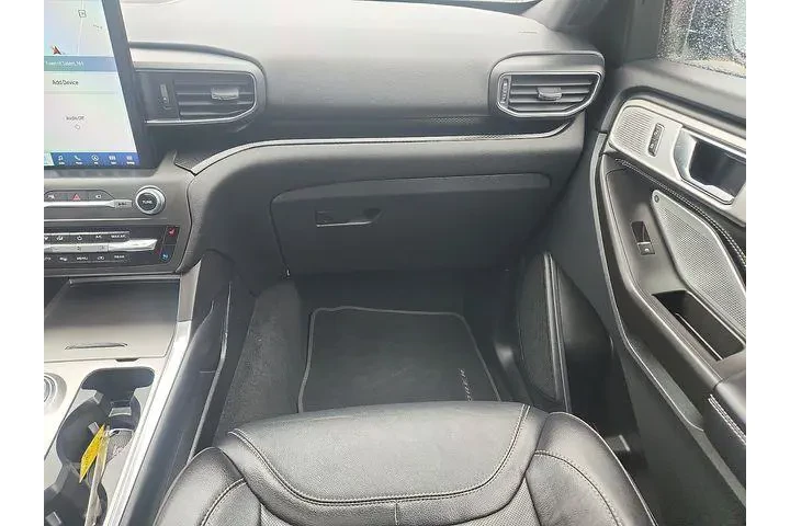 $27990 : Ford Explorer 2020 AWD ST 4d image 10