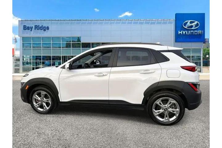 $15560 : Hyundai KONA 2023 AWD SEL 4d image 8