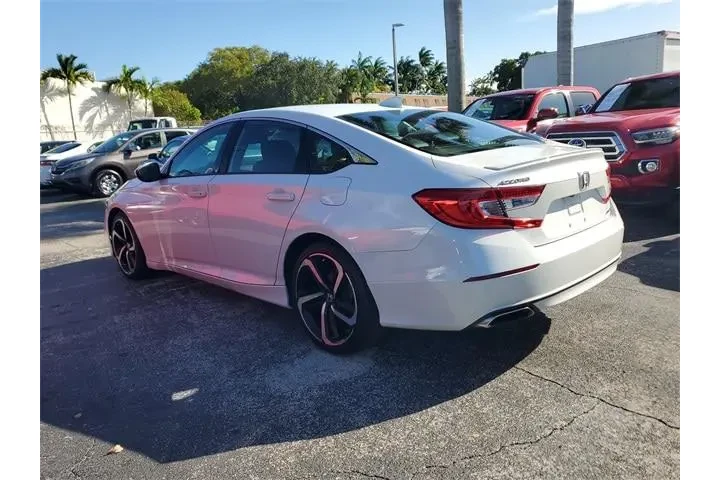 $19990 : Honda Accord 2020 Sport 4dr image 4