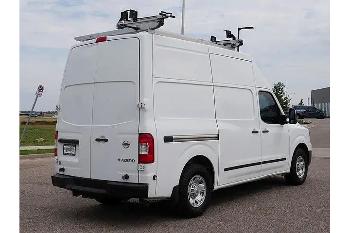 $24999 : Nissan NV 2018 3500 HD S 3dr image 5