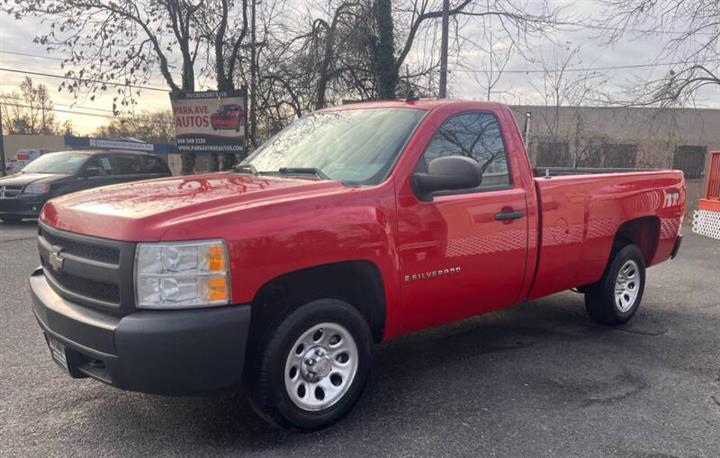 $3995 : 2008 Silverado 1500 Work Truck image 4