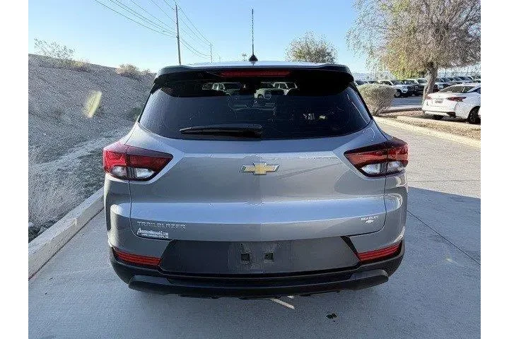 $17186 : Chevrolet Trailblazer 2023 L image 7