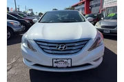 $7995 : 2012 Sonata Limited thumbnail