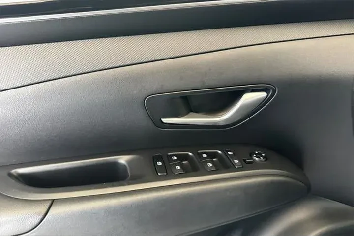 $20591 : Hyundai TUCSON 2022 AWD SEL image 10