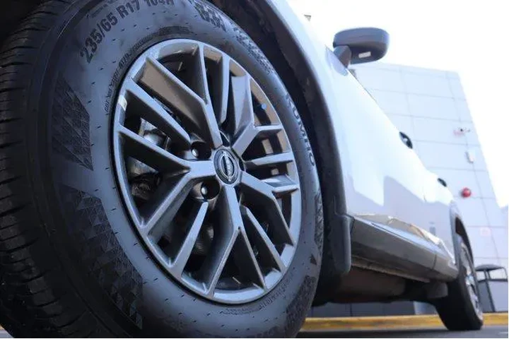 $23361 : Nissan Rogue 2025 AWD S 4dr image 8