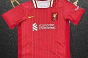 $18 : Camiseta Liverpool 2024-2025 thumbnail
