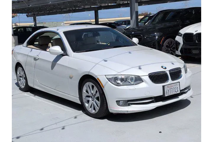 $15084 : BMW 3 Series 2013 328i 2dr C image 3