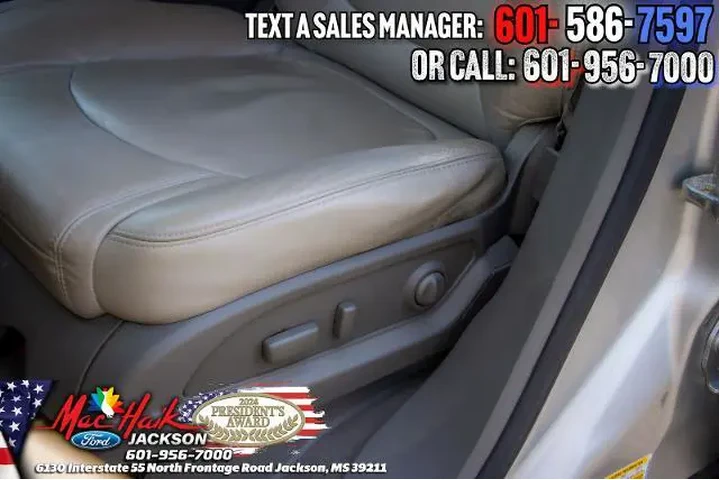 $9895 : Chevrolet Traverse 2011 LT 4 image 9