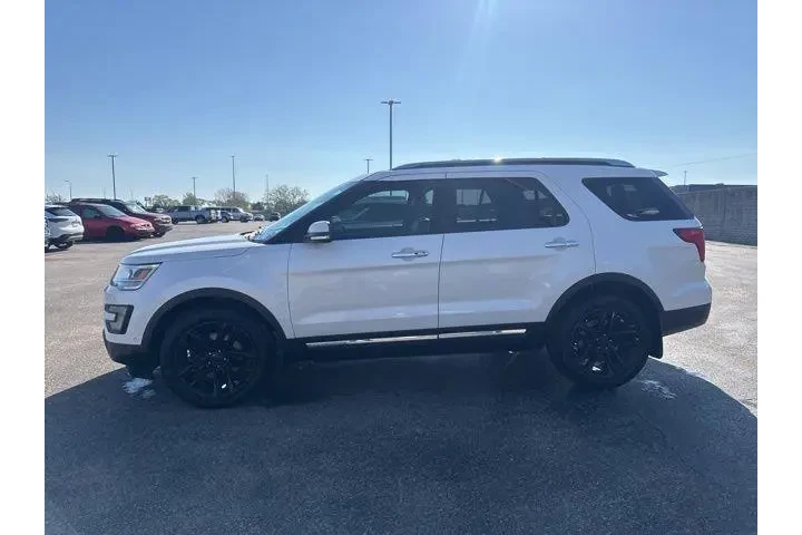 $16982 : Ford Explorer 2017 AWD Limit image 4