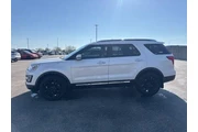 $16982 : Ford Explorer 2017 AWD Limit thumbnail