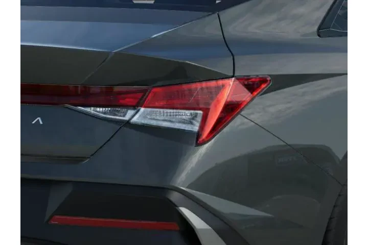 $23495 : Hyundai ELANTRA 2026 SE 4dr image 10