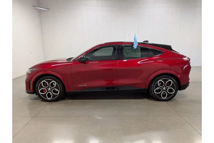 $28721 : Ford Mustang Mach-E 2023 AWD image 1