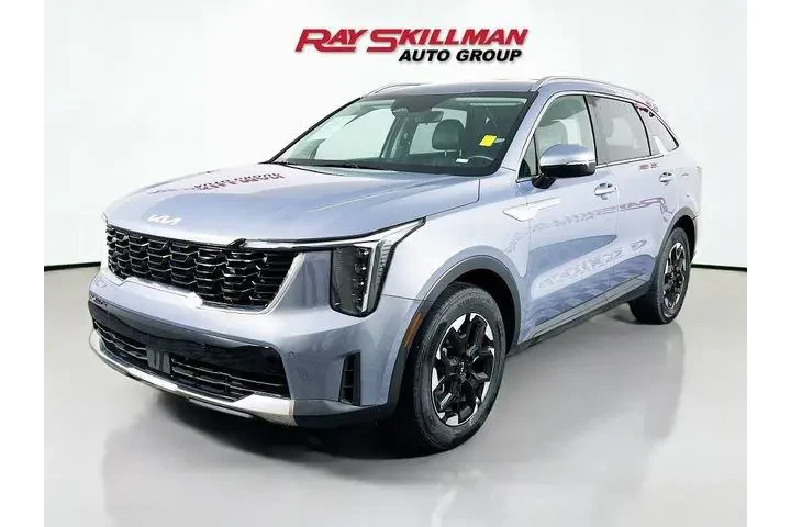 $28975 : Kia Sorento 2024 S 4dr SUV image 3