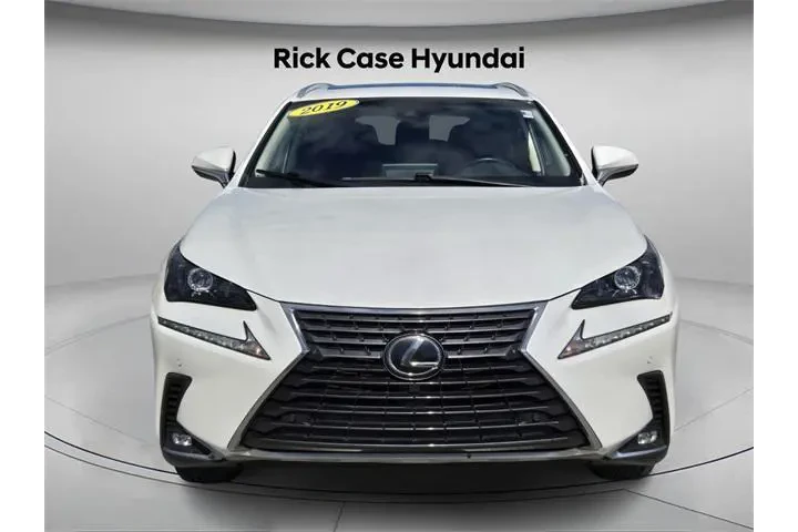 $19597 : Lexus NX 300 2019 4dr Crosso image 5