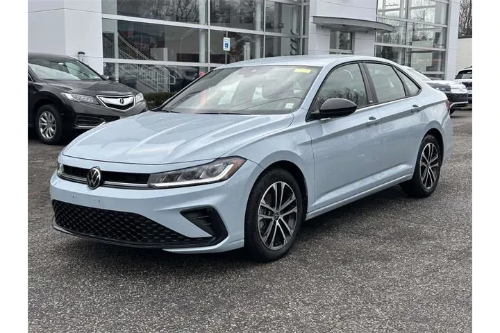 $22082 : Volkswagen Jetta 2025 Sport image 8