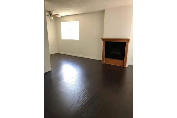 $2500 : Nice 2 bedroom Apartment image 8