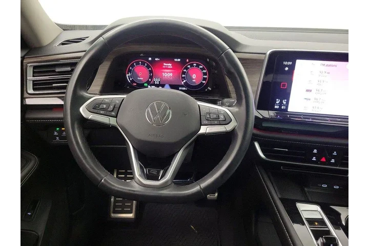 $39998 : Volkswagen Atlas 2024 AWD SE image 10