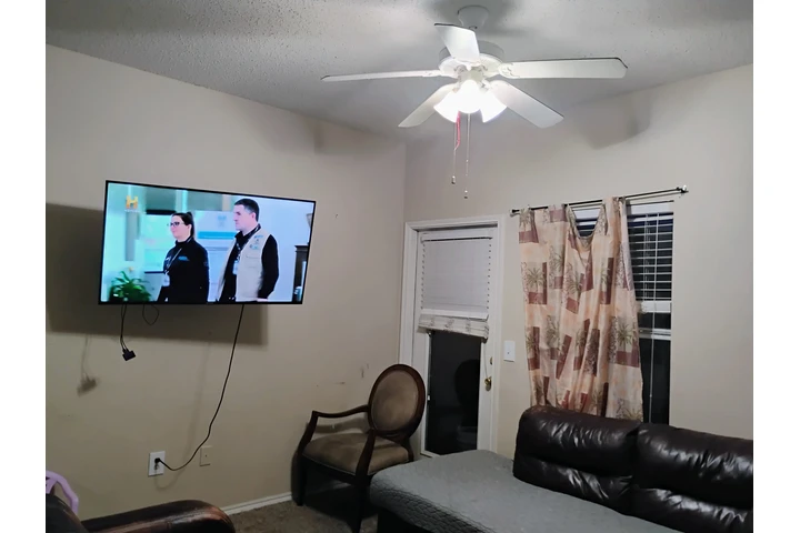 $800 : Cuarto image 1