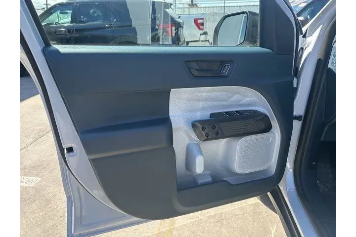 $34085 : Ford Maverick 2026 XLT 4dr S image 7