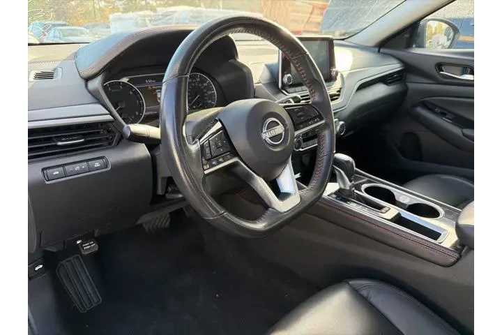 $22962 : Nissan Altima 2024 2.5 SR 4d image 7