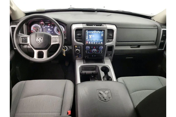 $25998 : Ram 1500 Classic 2023 4x4 SL image 9