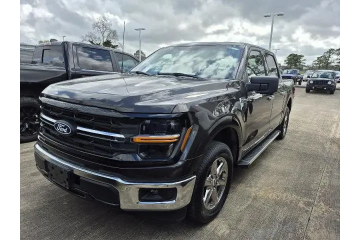 $39591 : Ford F-150 2024 4x2 XLT 4dr image 1