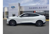 $26997 : Ford Mustang Mach-E 2021 AWD thumbnail