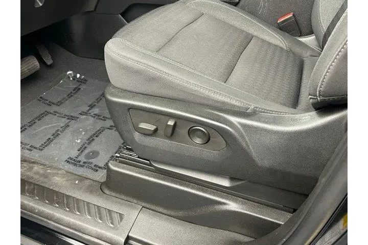 $39891 : Chevrolet Tahoe 2023 4x2 LS image 10