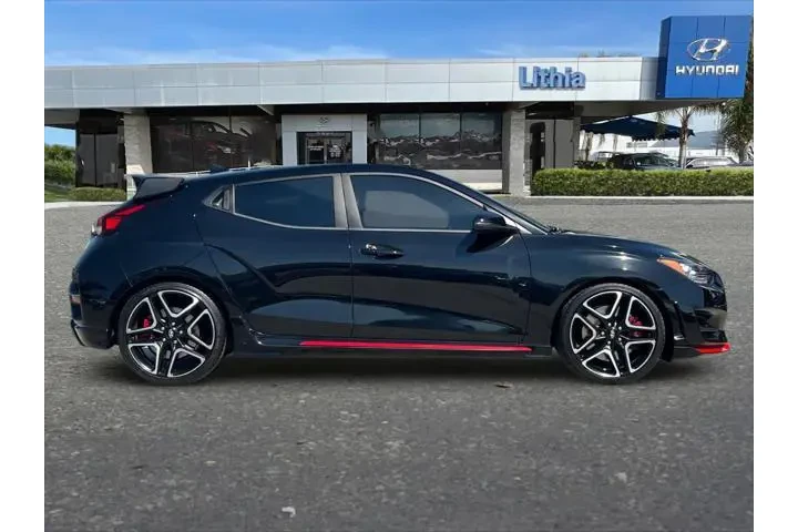 $20399 : Hyundai VELOSTER N 2022 3dr image 9