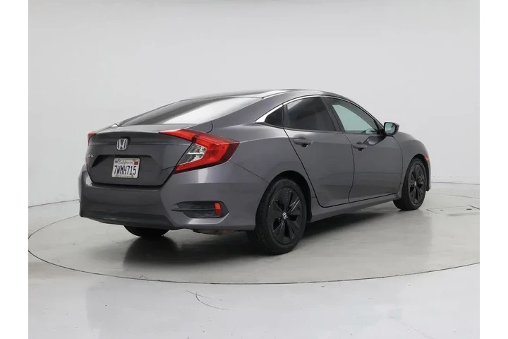 $16998 : Honda Civic 2017 LX 4dr Seda image 8