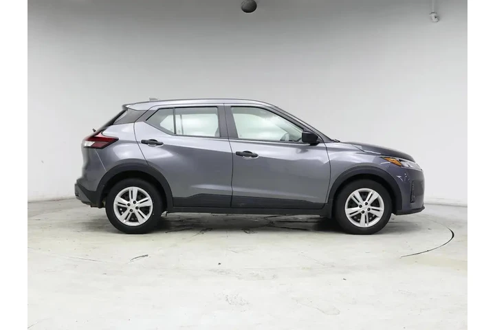 $17998 : Nissan Kicks 2024 S 4dr Cros image 7
