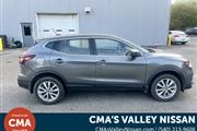 $16575 : PRE-OWNED 2020 NISSAN ROGUE S thumbnail