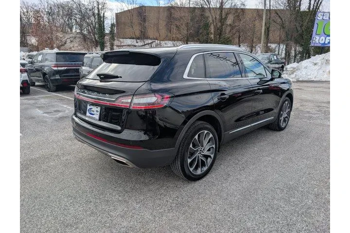 $38000 : Lincoln Nautilus 2023 AWD Re image 6