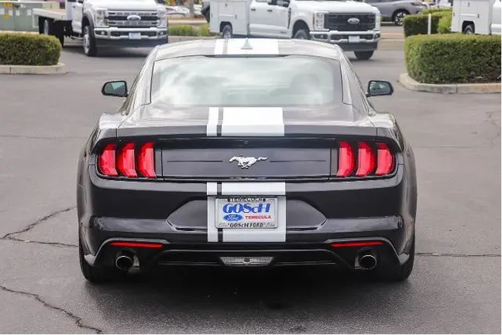 $23995 : Ford Mustang 2023 EcoBoost 2 image 5