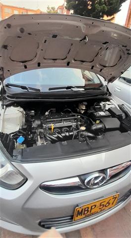 HYUNDAI I25 2012., 1600 CC. image 7