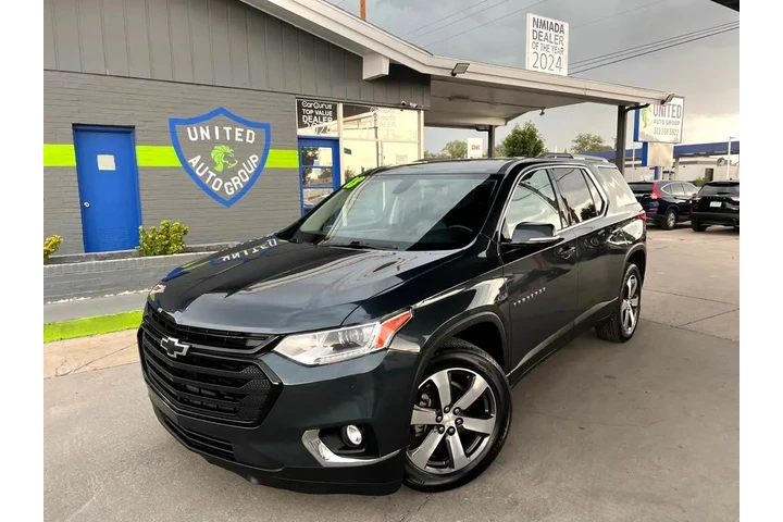 2018 Traverse LT Feather AWD image 1