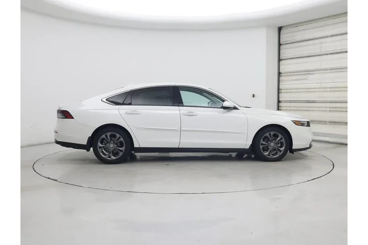 $24998 : Honda Accord 2023 EX 4dr Sed image 7