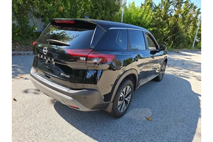$23995 : Nissan Rogue 2023 AWD SV 4dr image 8