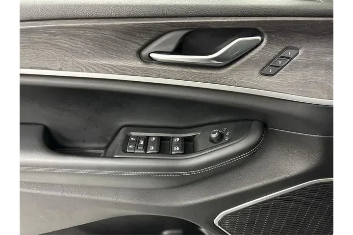 $24900 : Jeep Grand Cherokee L 2021 4 image 5