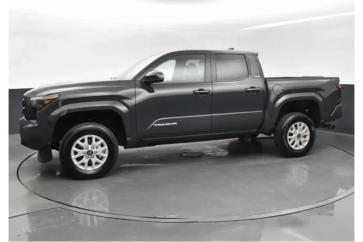 $33499 : Toyota Tacoma 2024 4x2 SR5 4 image 5