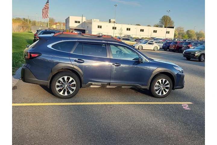 $33995 : Subaru Outback 2024 AWD Limi image 7