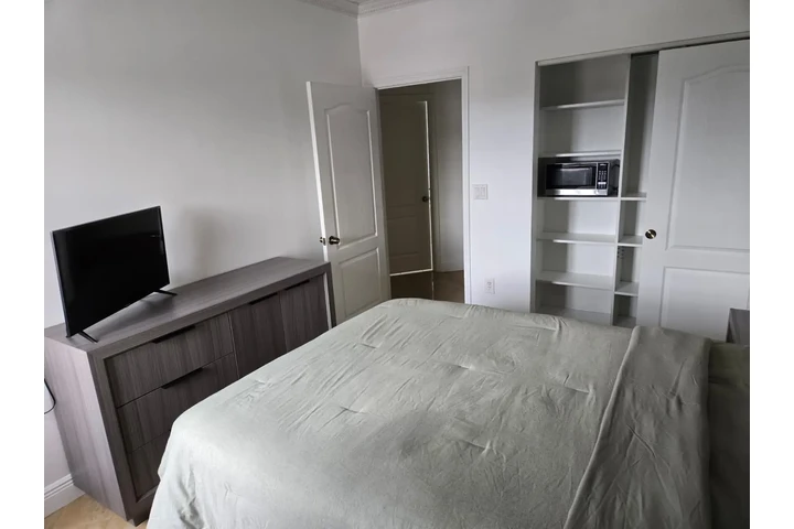 $750 : Rento cuarto image 3